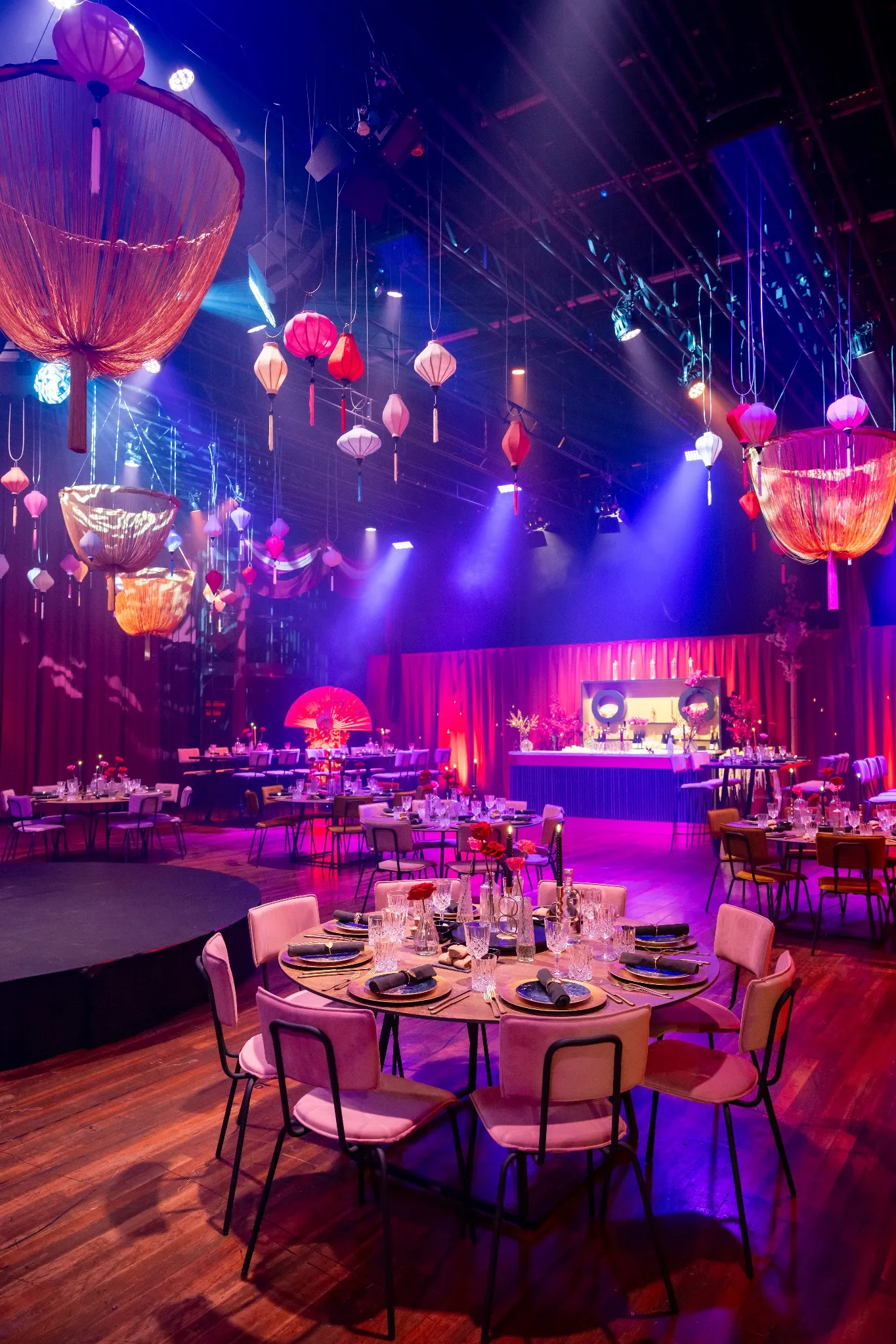 stylingbaas-Themafeest-Dinnershow-bedrijfsfeest-styling-decoratie-thema-feest-azie-7